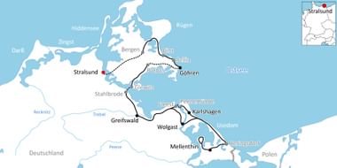 Karte mit Radroute entlang der Ostseeküste von Stralsund über Greifswald zur Insel Usedom, vorbei an Orten wie Wolgast und Mellenthin.