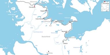 Karte mit Radweg durch Norddeutschland von Flensburg nach Hamburg über Kappeln, Eckernförde, Schönberg und Travemünde.
