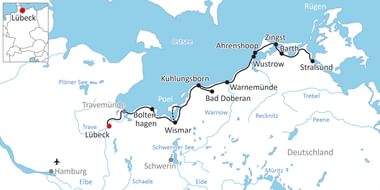 Karte mit Radroute entlang der Ostseeküste von Lübeck über Wismar, Kühlungsborn, Warnemünde, Ahrenshoop nach Stralsund und Barth.