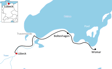 Karte mit Radweg von Lübeck nach Wismar entlang der Ostseeküste über Travemünde und Boltenhagen. Nebenkarte zeigt Lage in Deutschland.
