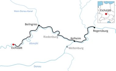 Karte mit Radweg von Eichstätt über Beilngries, Riedenburg und Kelheim nach Regensburg entlang Altmühl und Donau.