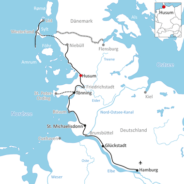 Karte mit Radroute von Hamburg nach Husum entlang der deutschen Nordseeküste über Glückstadt, St. Michaelisdonn und Tönning.