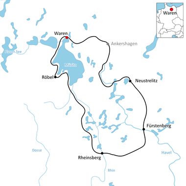 Karte mit Radweg rund um die Müritz mit Stationen in Waren, Röbel, Rheinsberg, Fürstenberg und Neustrelitz.