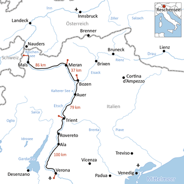 Karte des Etsch-Radwegs von Reschenpass bis Verona durch Österreich und Italien mit Städten wie Mals, Meran, Bozen, Trient und Verona.