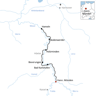Karte mit Radweg entlang der Weser von Hameln über Bodenwerder, Holzminden, Beverungen, Bad Karlshafen bis Hann. Münden.