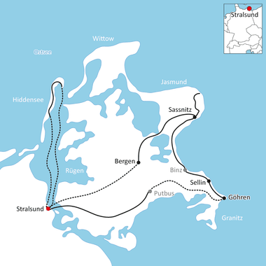 Karte mit Radroute auf Rügen von Stralsund über Sassnitz, Bergen, Binz, Sellin, Göhren und Putbus, mit gestrichelten und durchgezogenen Linien.